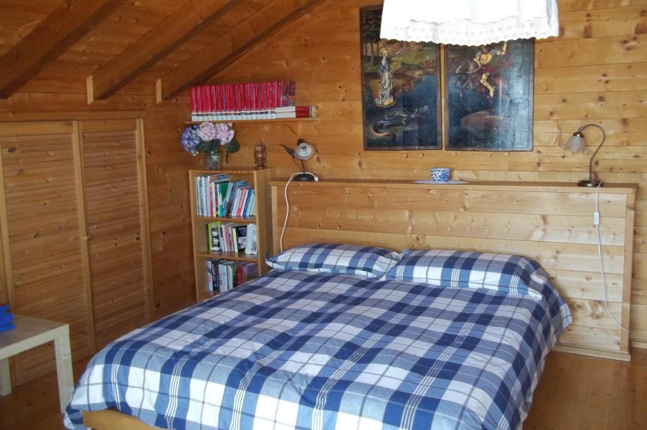 Bed and Breakfast La Ca Fioria Pollone Exterior foto